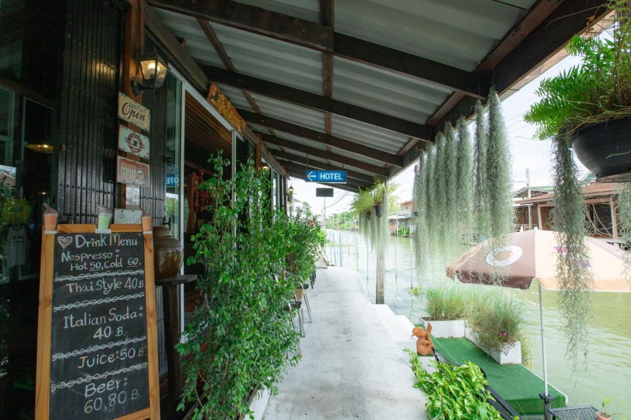 Reuan Vilawan Ratchaburi Extérieur photo