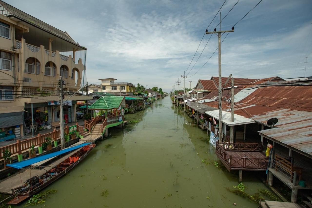 Reuan Vilawan Ratchaburi Extérieur photo